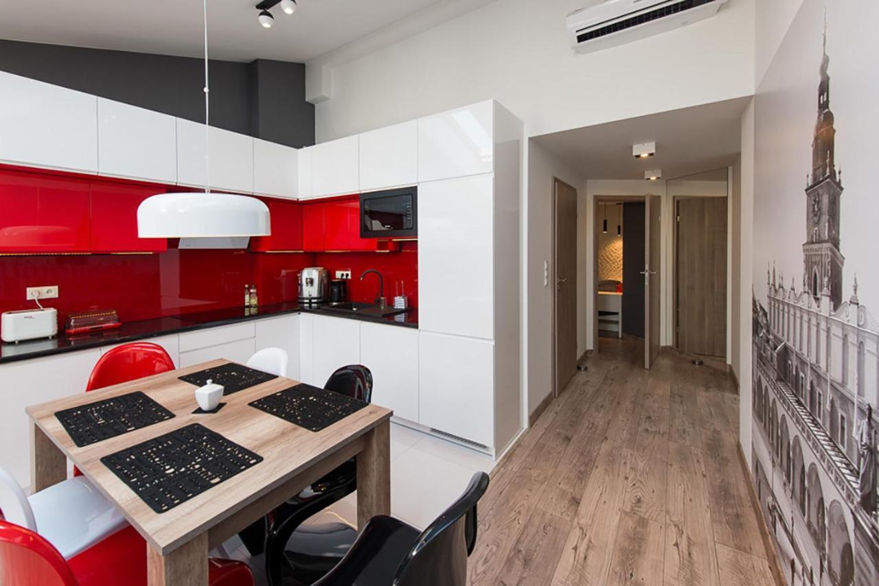 Cozy And Large 62 M2 Apartment With Air Conditioning, Old Town كراكوفيا المظهر الخارجي الصورة