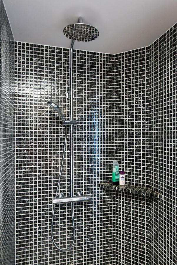 Cozy And Large 62 M2 Apartment With Air Conditioning, Old Town كراكوفيا المظهر الخارجي الصورة